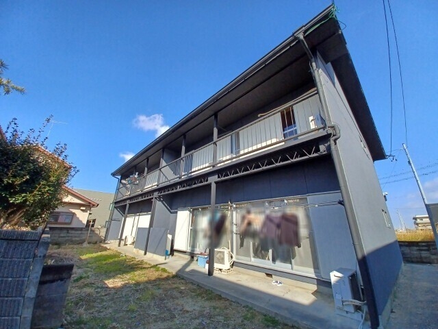 コーポ花の木荘の外観