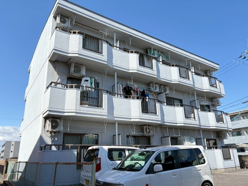 ハイツ矢頭の外観