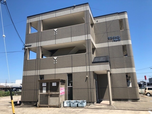 マンションハルカの外観