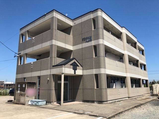 マンションハルカの外観