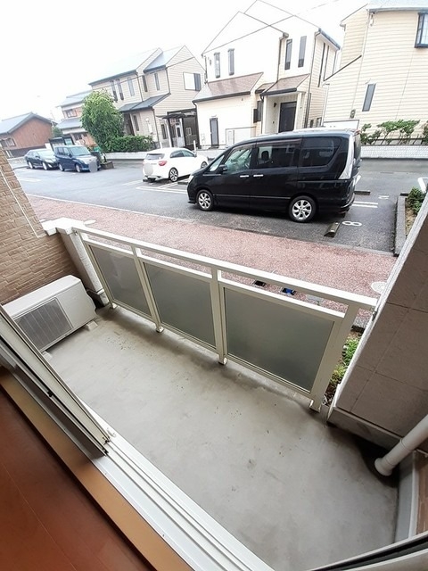 バルコニー バルコニー