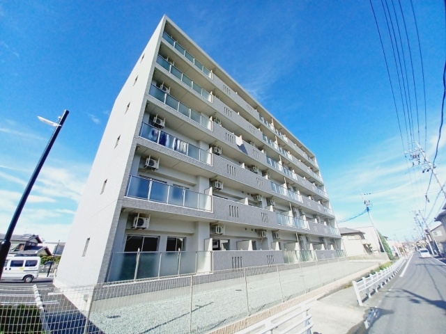 レジデンス利平治の外観