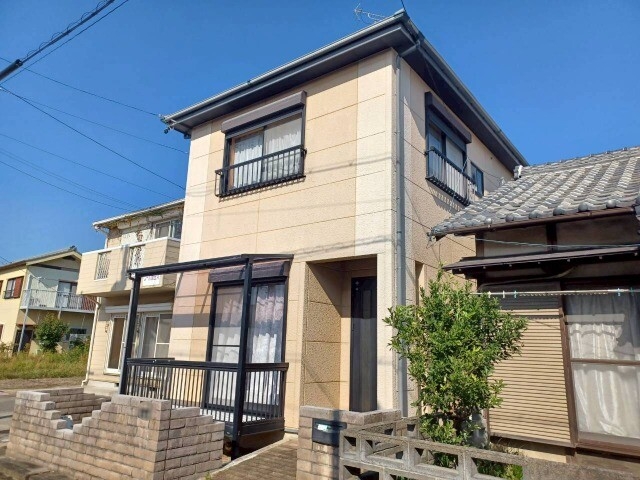 柳山津興戸建の外観