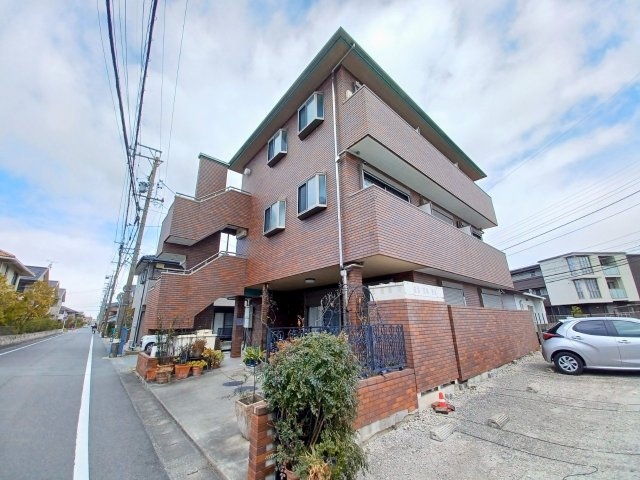 クララハウスの外観