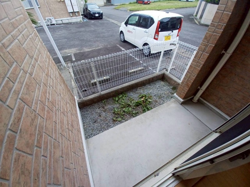 バルコニー バルコニー