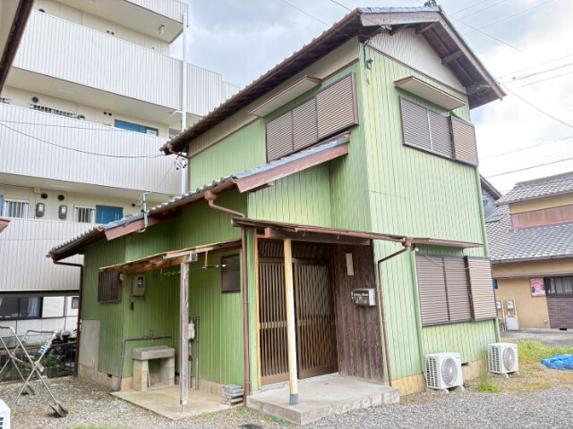 大園貸家の外観