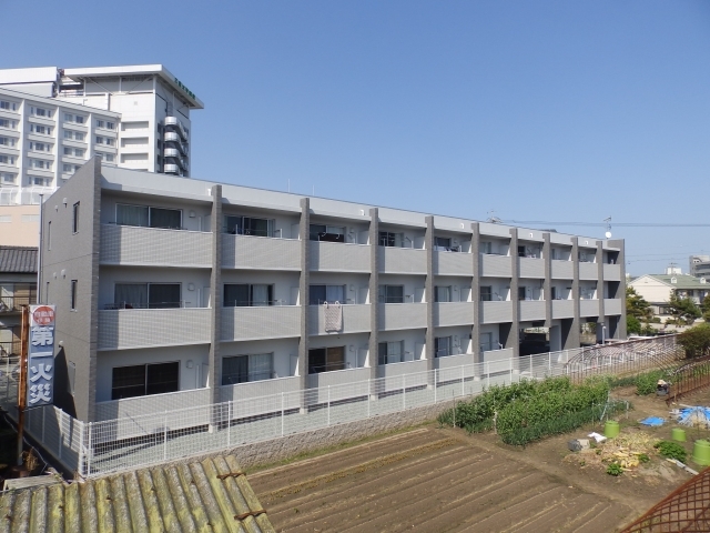 サクラーレの外観