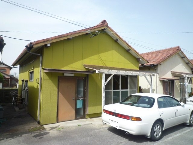 駒田様阿漕借家の外観