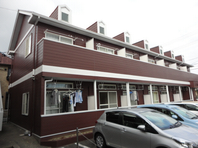 マリオ一身田Ａ棟の外観