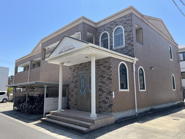 メゾンエルパティオの外観