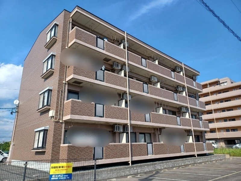 ＬＡ　ＶＩＥ　ＥＮ　ＡＩの外観