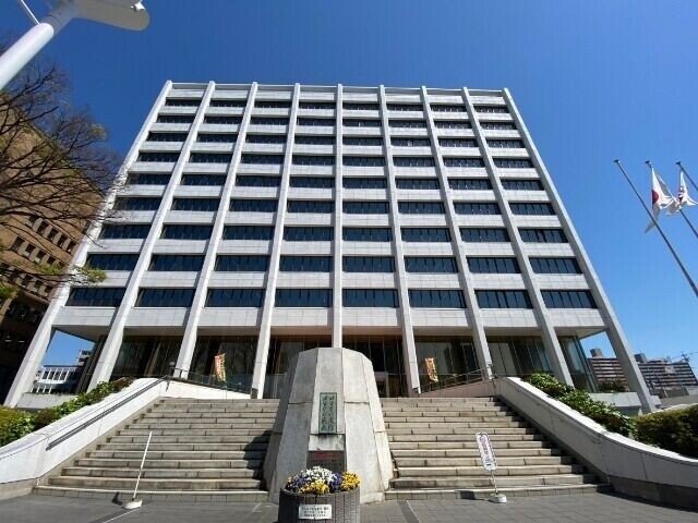 四日市市役所 四日市市役所