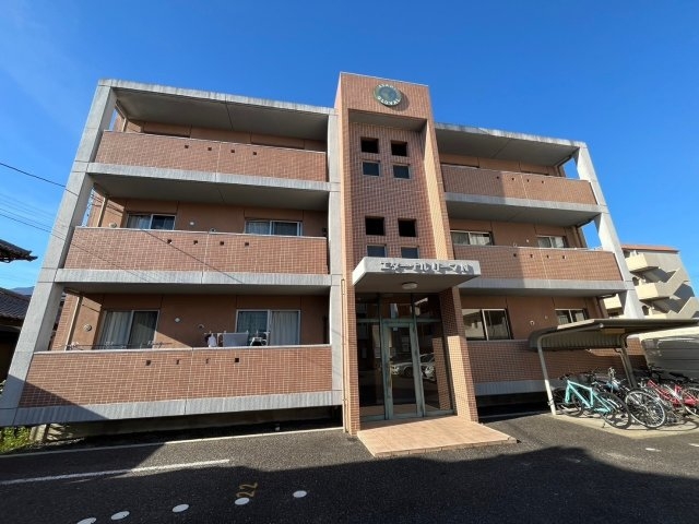 エターナル・　リーフＮの外観