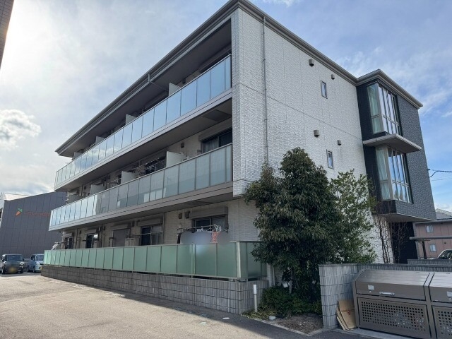 グランエクラージュの外観