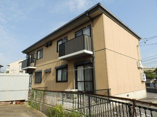 メルベール阿倉川　Ｅ棟の外観