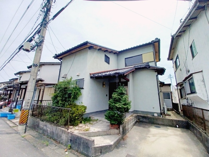 四日市市東坂部町戸建の外観