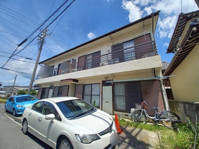 エターナル阿倉川の外観