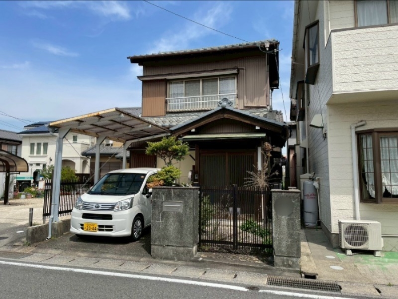 大矢知貸家の外観