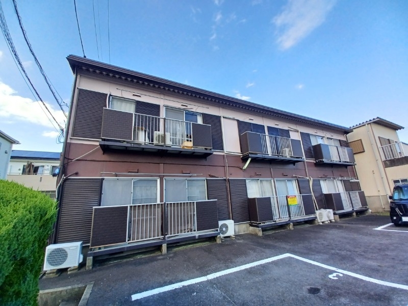 リバーハイツＡ棟の外観