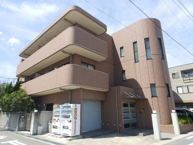 レジデンス阿倉川の外観