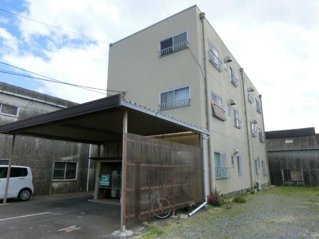 チェリーハイツの外観