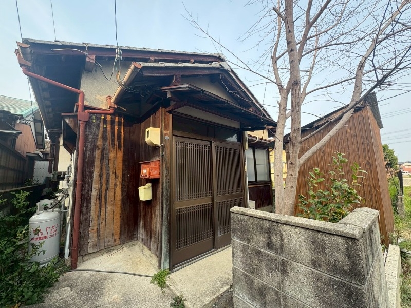 アイハウス浜一色町の外観