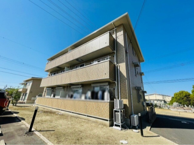 リビングタウン阿倉川　Ａの外観