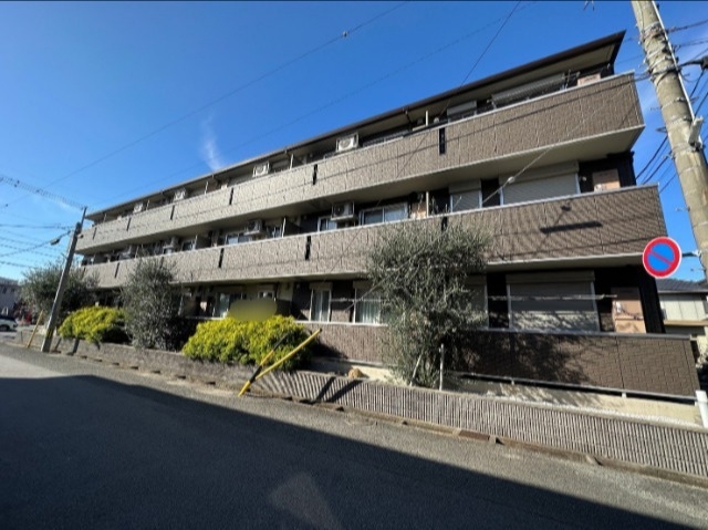マイルストーンの外観