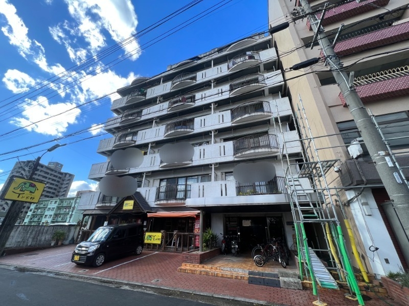 第三セントラルビルの外観