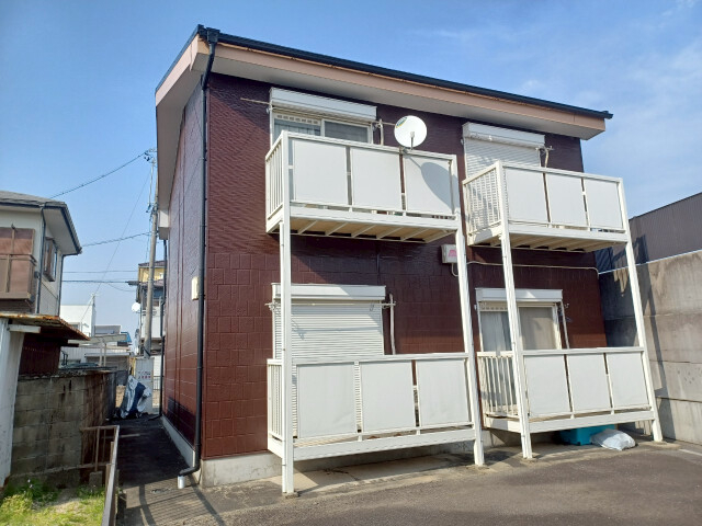 サープラス有竹の外観 サープラス有竹の外観