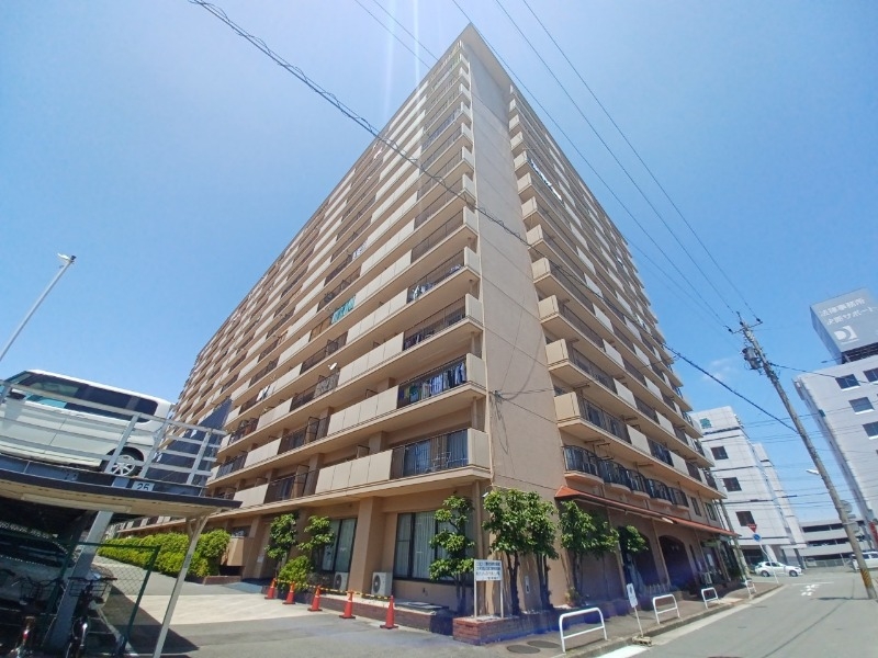 コープ野村四日市　６１３号室の外観