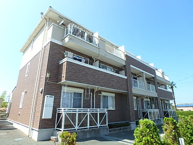 川方町テラスハウス