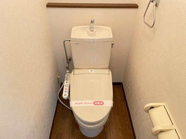 シャワー付トイレ