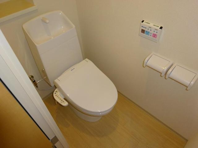 シャワー付トイレ