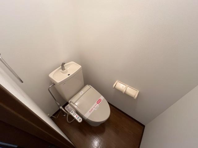 シャワー付トイレ