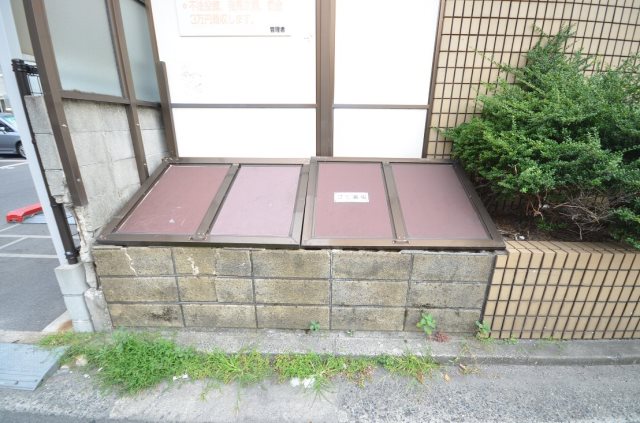 ゴミステーション
