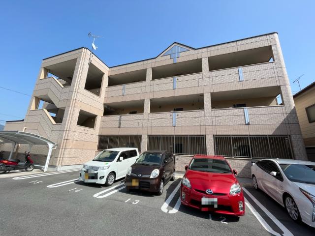 メルヴェーユ川内