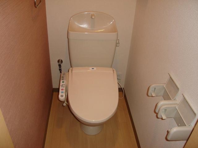 シャワー付トイレ