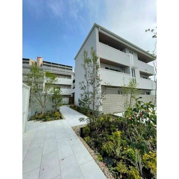 シャーメゾンｓｈｉｎ－ｏｓａｋａ　ｗｅｓｔ