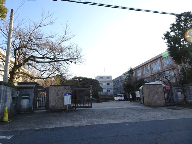 国立滋賀大学教育学部附属中学校