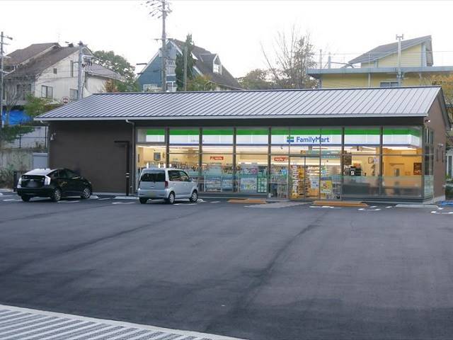 ファミリーマート大津ひえい平店