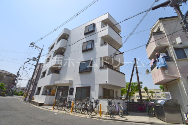 レジデンス門真の外観