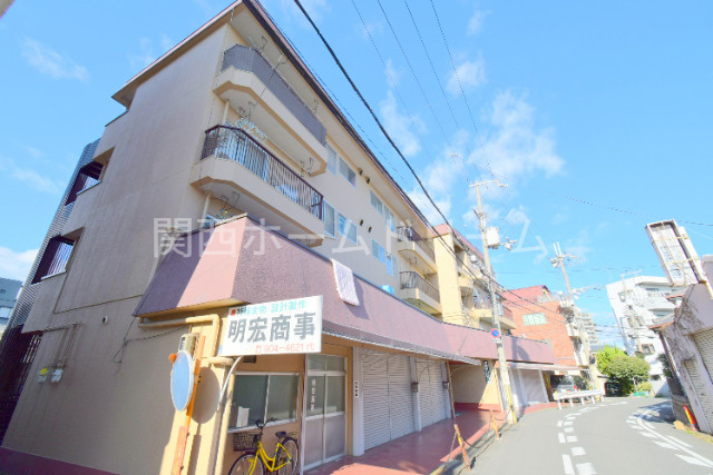 第１中野マンションの外観