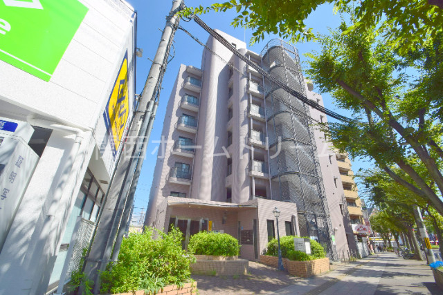 グランデージハヤミの外観