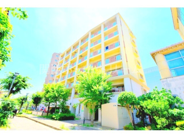 ラ・カリテの外観