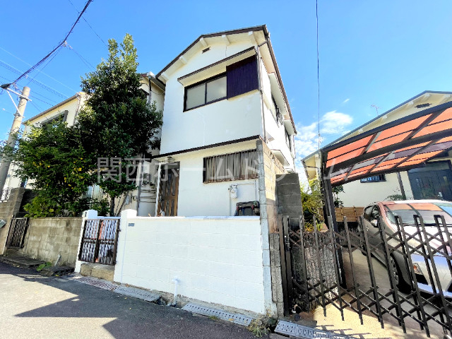 成田町一戸建て