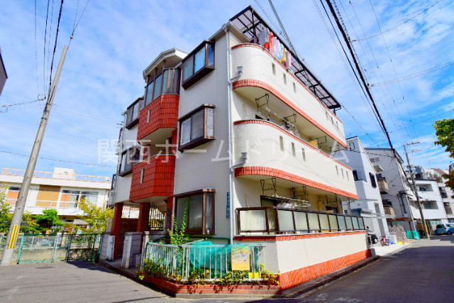 パレスシロガキ