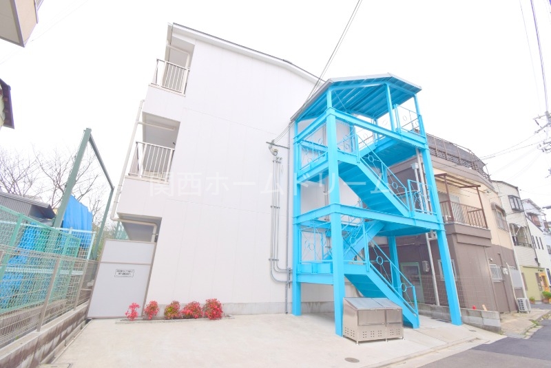 ＲＥＶＯ門真の外観