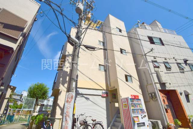 向島ハイツの外観