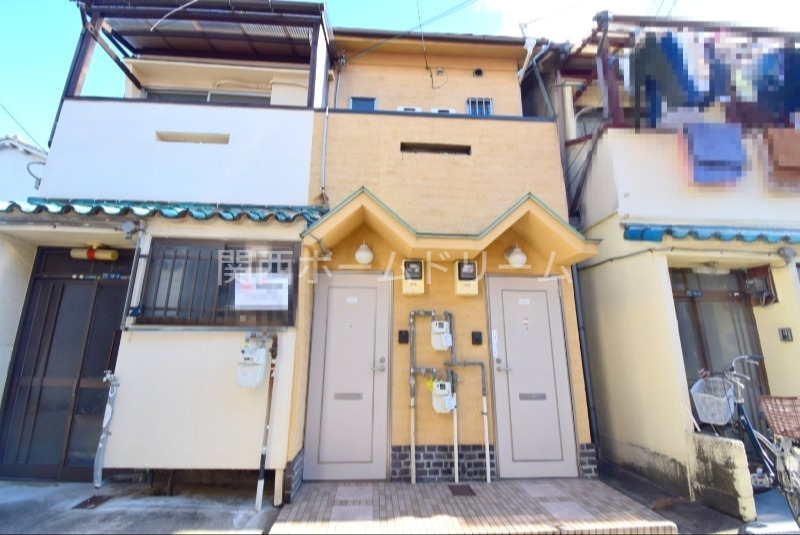 藤田町ハイツ２階の外観